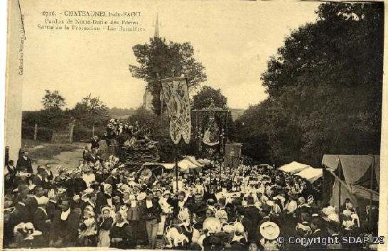 [PNG] chateauneuf_du_faou-banniÃ¨res ND Portes